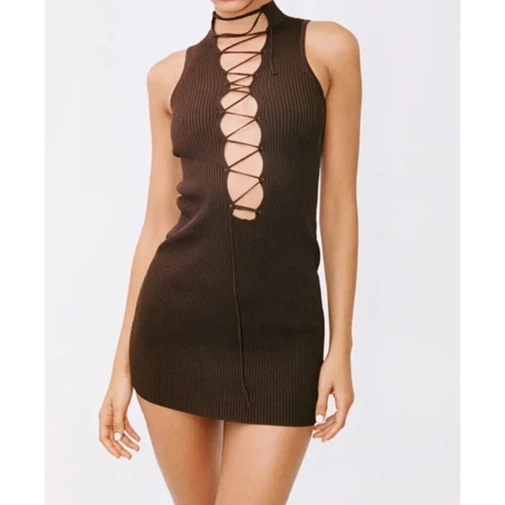 With Jean Amethyst Mini Dress Ribbed Lace Up Mock Neck Sleeveless Bodycon Brown - Picture 5 of 13